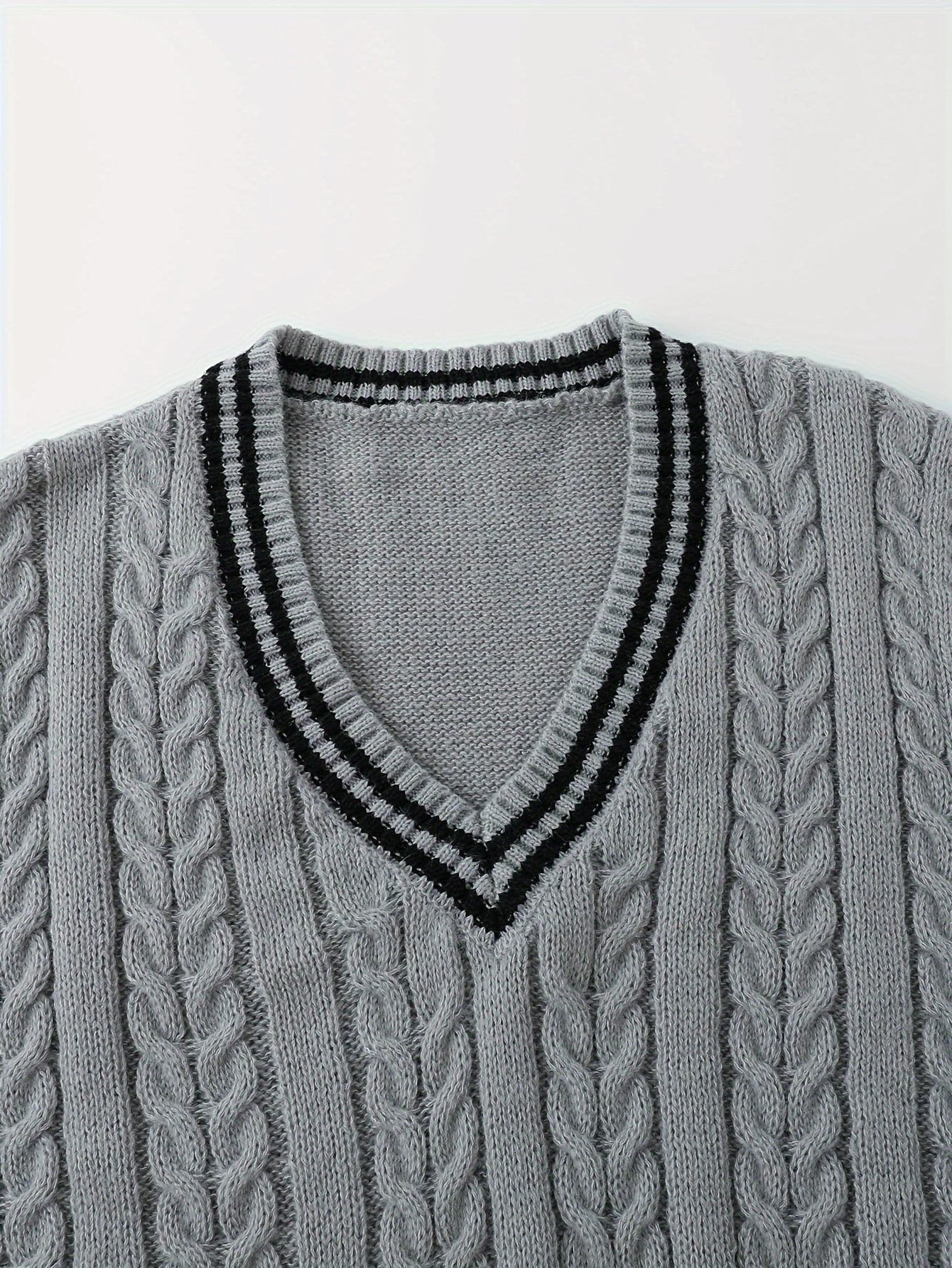 Cable Knit V-Neck Sweater Vest for Women - View 4