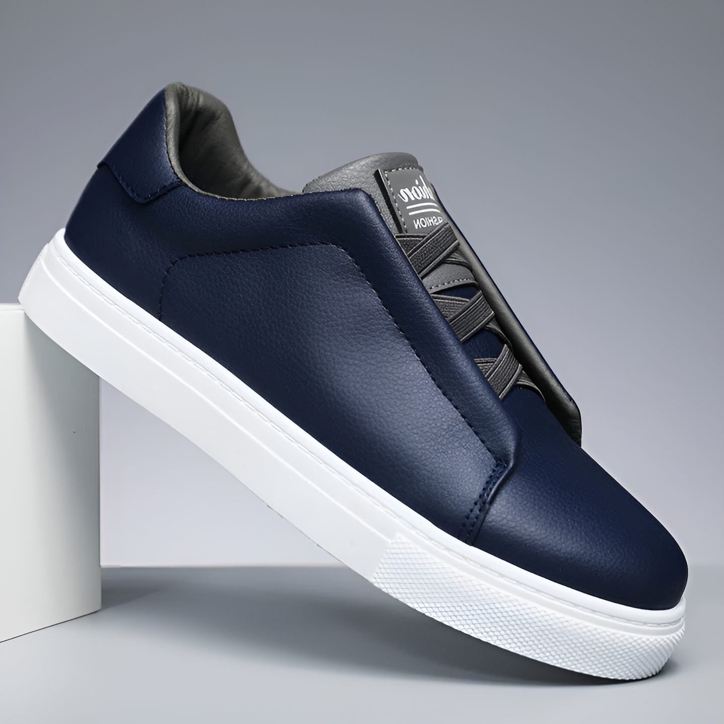 Lace-Up Leather Trainers for Men 