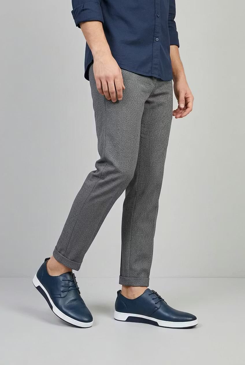 Lace-Up Oxford Casual Shoe for Men - View 3