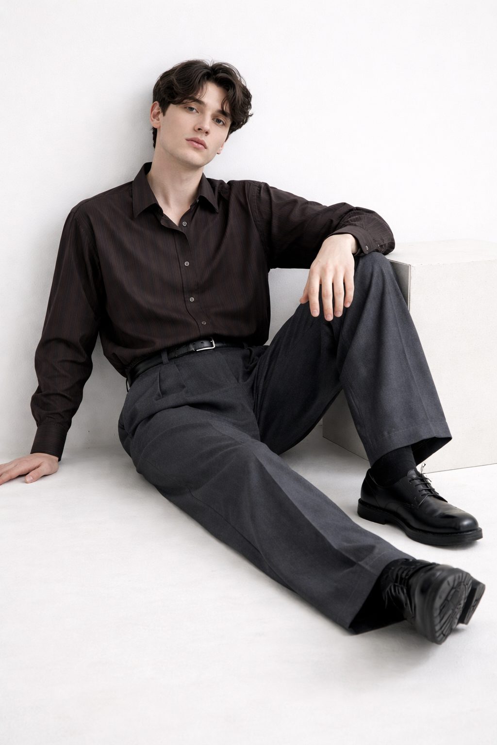 Pleated Wide Leg Trousers for Men - View 7
