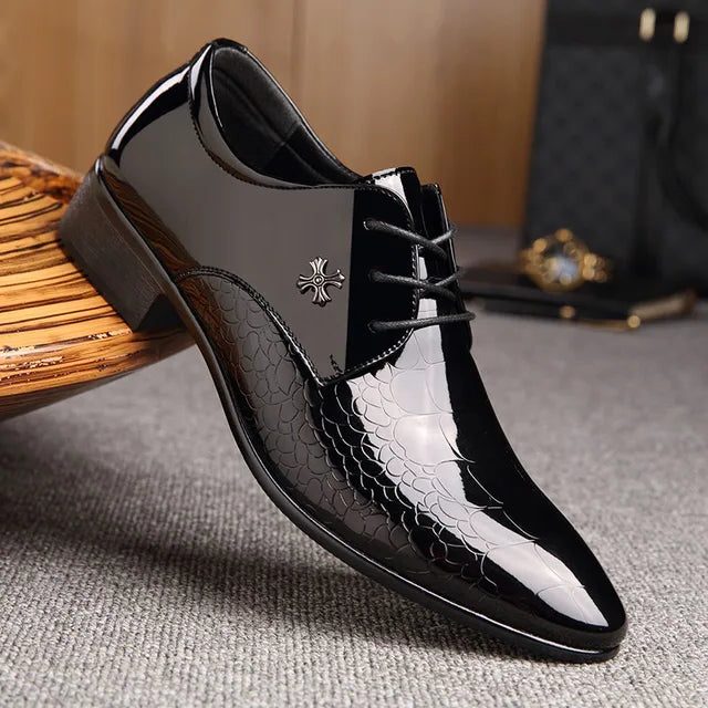 Textured Pointed Toe Lace-Up Dress Shoes for Men